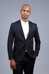 Tsakane Arnold, estate agent
